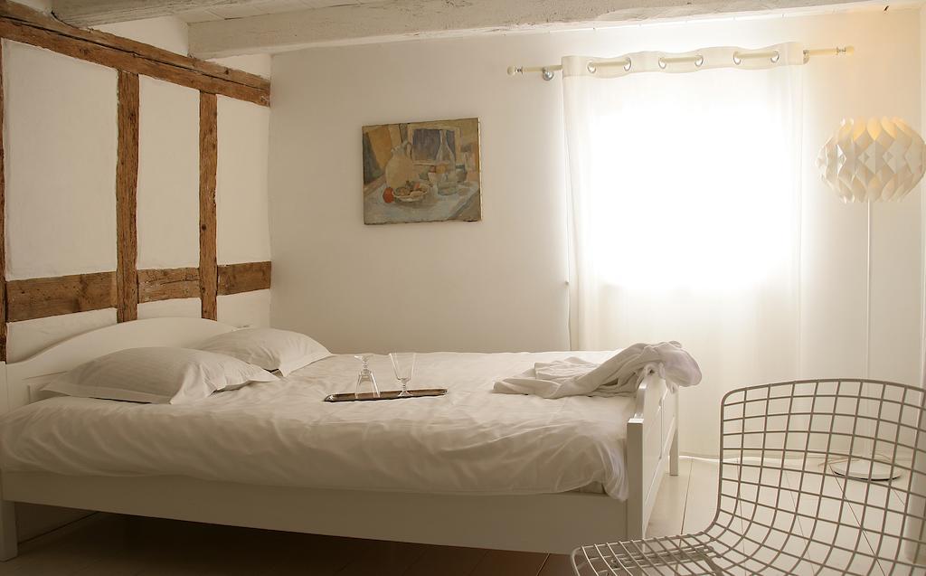 Un Soir D'Ete - Chambres D'Hotes Ernolsheim-Bruche Rum bild